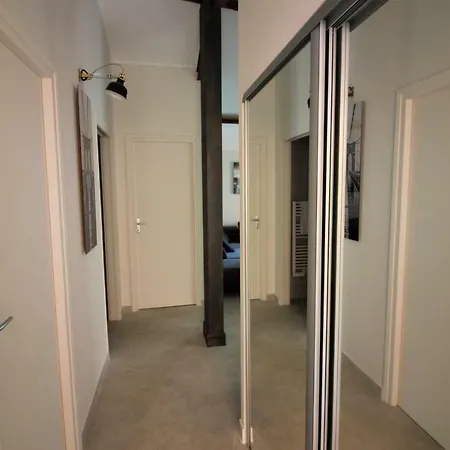 Carlo Διαμέρισμα *
